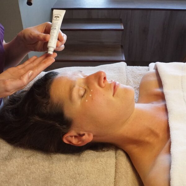 Read more about the article The Pure Mer Treatment : The premium global anti-ageing treatment