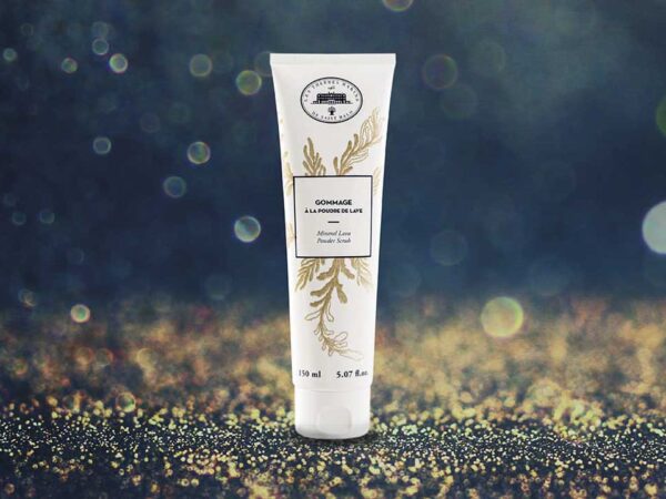 Read more about the article Mineral lava powder scrub